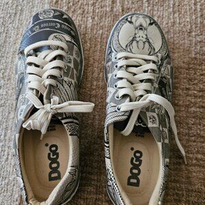 Santo Cuernos De Venado Vegan Leather - DOGO  Sneakers Size 7 (37)